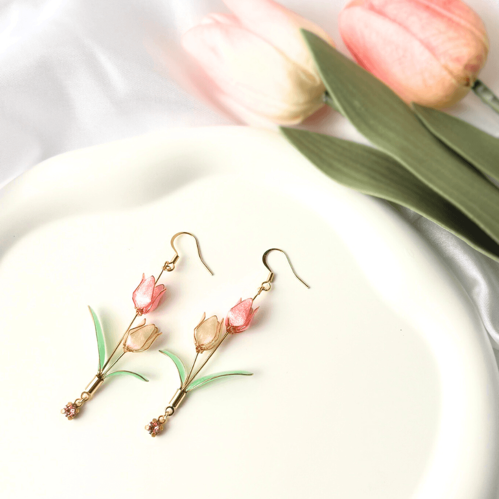 【チューリップ】ピアス ピンクと白 揺れる サージカルステンレス 金属アレルギー対応 受注生産 春の新作 | 8枚目